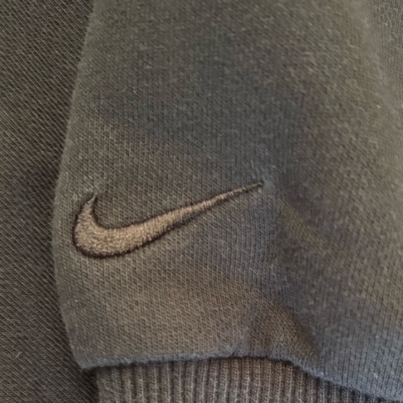 Nike cropped floral logo hoodie women Sz small - Picture 6 of 8